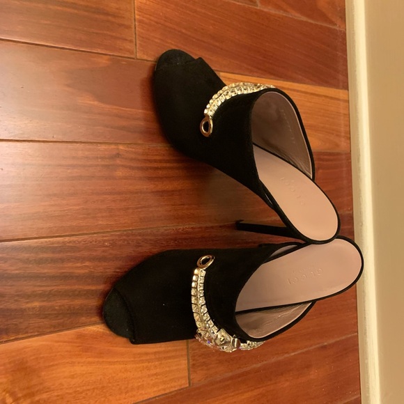 Authentic Gucci Hasler Horsebit Accent Suede Mules in Black, Size 7 (37) - Picture 5 of 7